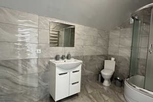 У Анастасии и Софии 27