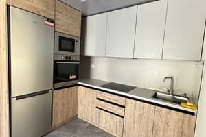 У Анастасии и Софии 19