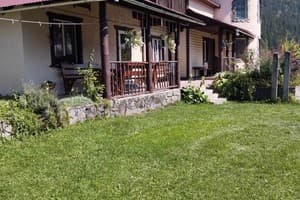 У Ангелины 23