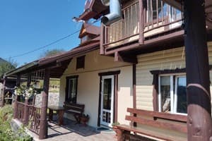 У Ангелины 13