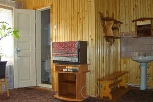 У Демьяна 17