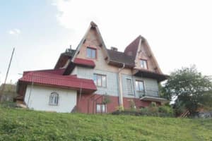 У Демьяна 14