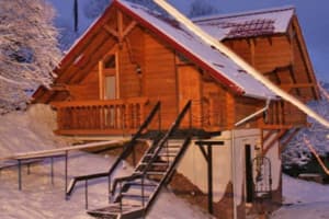 У Демьяна 19