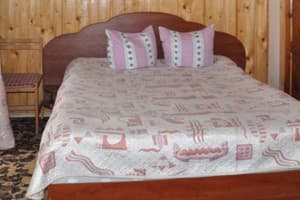 Частная усадьба У Демьяна. Люкс 4-местный (коттедж) 2