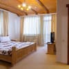 Частная усадьба У Маръяны и Назара. Люкс 6-местный VIP 3