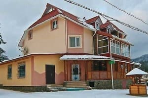 Частная усадьба У Олега