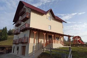 Частная усадьба У Павла