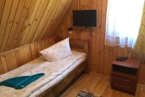 Приватна садиба У Сергія. Котедж 10-місний  5