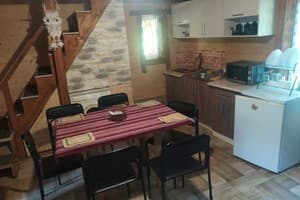 Коттедж У Василия на Тростяне. Коттедж 6-местный  1