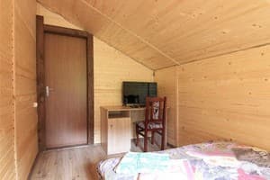 Коттедж У Василия на Тростяне. Коттедж 6-местный  4