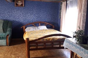 Частная усадьба У Василя