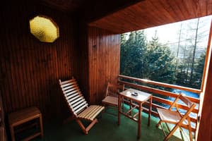 У Ярослава 32