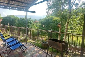 У Ярослава 16