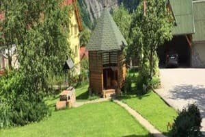 Уютный двор 8