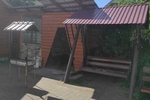 В Еріки 19