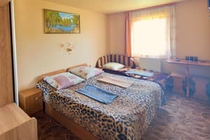 В Еріки 44