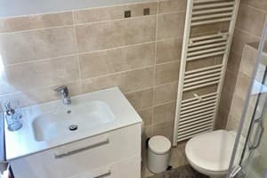 Вілла Бовч 9