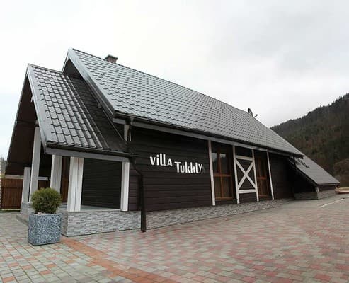 Villa Tukhlyа 16