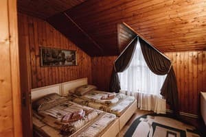 Отель Высокогорье. Апартаменты 4-местный двухкомнатный 1
