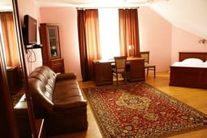 Гостинично-ресторанный комплекс Вівчарик. Семейный 4-местный  5