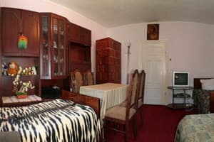 Частная усадьба Возле Креселки