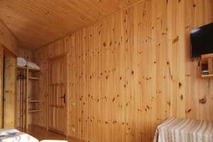 Частная усадьба Возле Леса. Апартаменты 8-местный  с тремя спальнями и гостиной (2 этаж) (6+2) 4