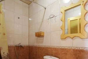 Частная усадьба Возле Леса. Апартаменты 8-местный  с тремя спальнями и гостиной (2 этаж) (6+2) 5