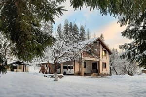 Котедж White House