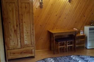 Частная усадьба Яблуневий сад. Стандарт двухместный на 2 этаже (двухкомнатный) 2