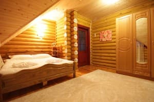 Яблуницька троянда 31