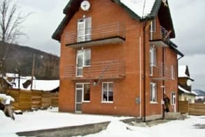 Гостиный двор Yaremche house