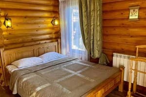 Коттедж Яворник