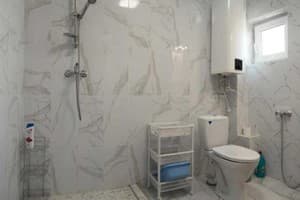 Коттедж Yellow House. Коттедж 6-местный  17