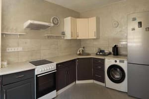 Коттедж Yellow House. Коттедж 6-местный  13