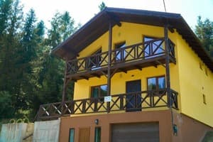 Коттедж Yellow House. Коттедж 8-местный  1