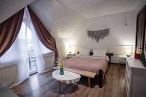 Захарова оселя 32