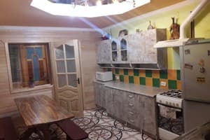 Затишний дім 7