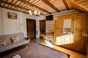 Затишок над Прутом  46