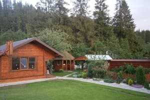 Зеленая усадьба над рекой 8