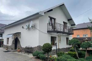 Зеленая усадьба над рекой 30