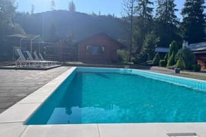 Зеленая усадьба над рекой 33