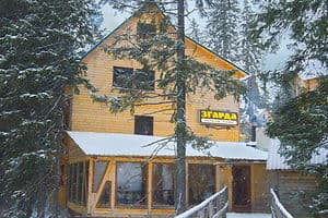 Частная усадьба Згарда