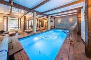 ZimaSnow Ski & Spa 1