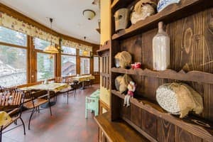 ZimaSnow Ski & Spa 5