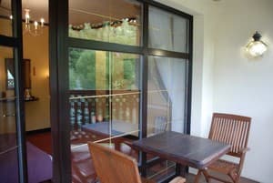 Шале Золотая Подкова. Люкс двухместный 22 с террасой вид на реку и лес 4