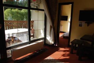 Шале Золотая Подкова. Люкс трехместный 11 двухкомнатный с террасой вид на реку и лес 14