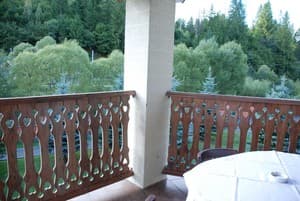 Шале Золотая Подкова. Люкс трехместный 11 двухкомнатный с террасой вид на реку и лес 17