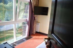 Шале Золотая Подкова. Люкс трехместный 11 двухкомнатный с террасой вид на реку и лес 19